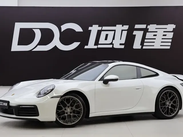 Porsche 911 2020 Carrera 3.0T