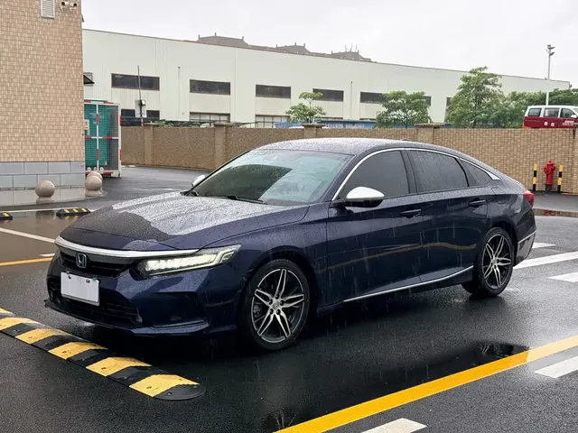 Honda Inspire 2022 Sharp Hybrid 2.0L Pure Elegance