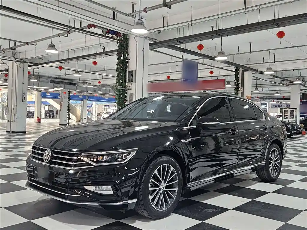 Volkswagen Magotan 2020 330TSI DSG Luxury