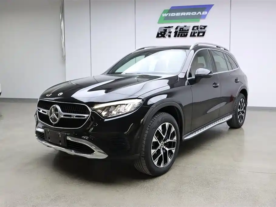 Mercedes-Benz GLC 2023 GLC 260 L 4MATIC Sport 5-seater