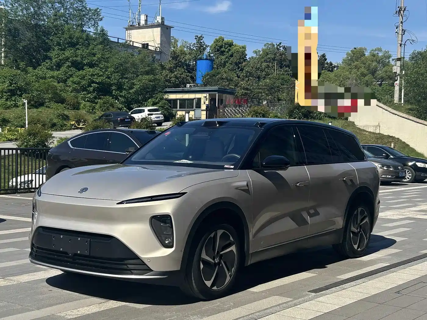 NIO ES8 2023 75kWh