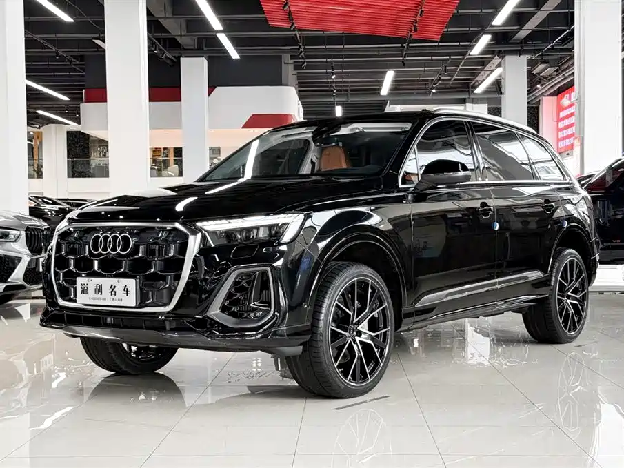 Audi Q7 2025 55 TFSI quattro S line Premium