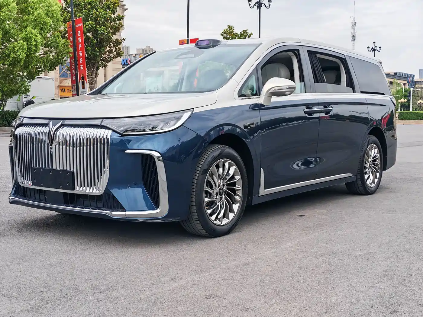 Voyah Auto Voyah Dreamer 2025 EV AWD Flagship Qiankun Edition