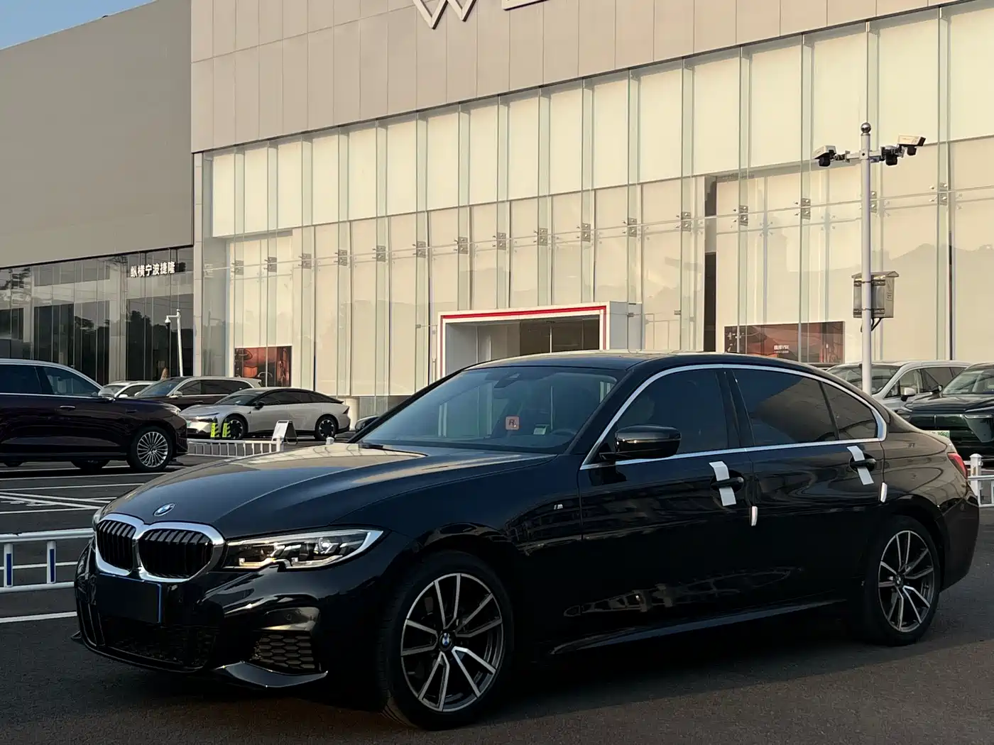 BMW 3 Series 2022 325Li M Sport Package