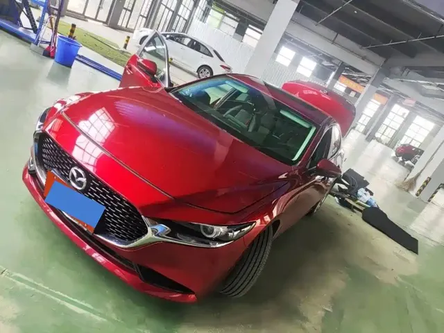 Mazda 3 Axela 2021 2.0L Automatic Quality Glamour