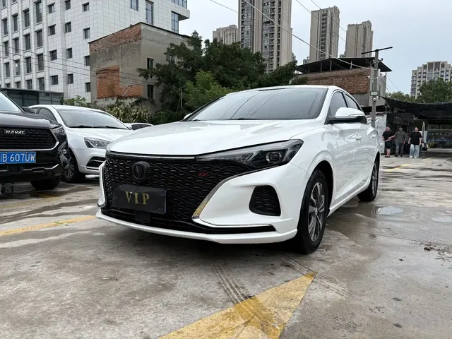 Changan Eado 2020 PLUS Blue Whale NE 1.4T GDI DCT Premium