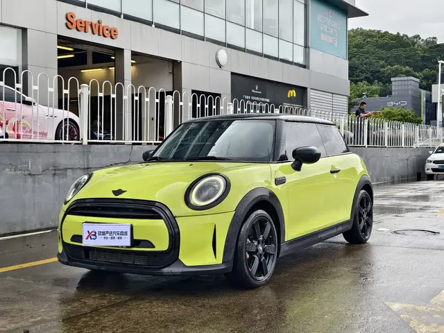 MINI MINI 2023 Facelift 1.5T COOPER Artist