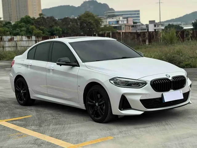 BMW 1 Series 2021 125i M Sport Black Night Edition