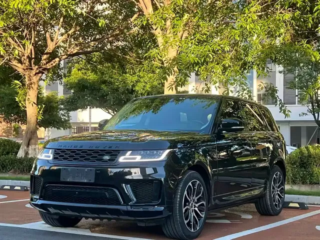 Land Rover Range Rover Sport 2021 3.0 L6 Gloss Black Edition