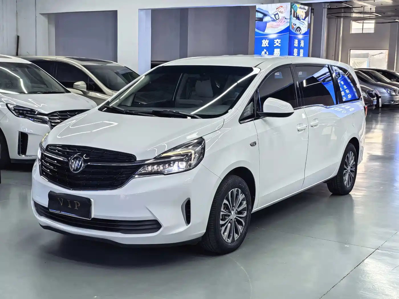 Buick GL8 2021 Land Business Class 652T Comfort