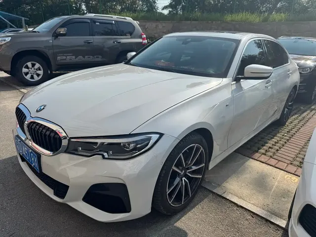 BMW 3 Series 2022 325Li M Sport Package