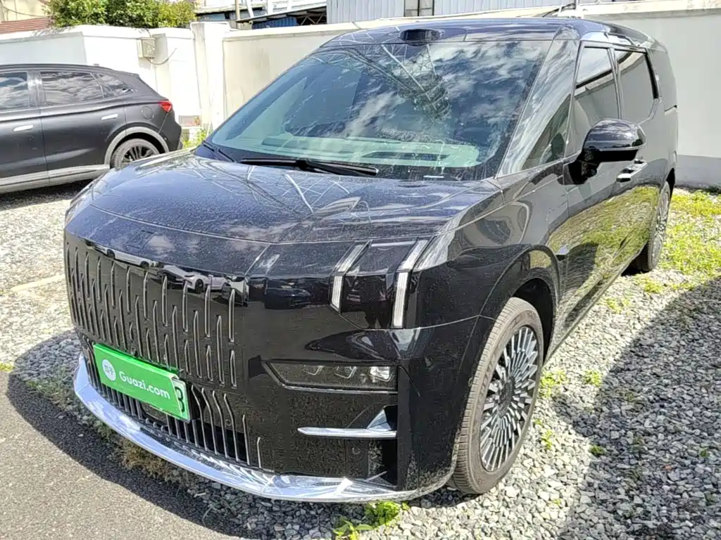 ZEEKR 009 2024 7-Seat Aisle AWD Version 108kWh