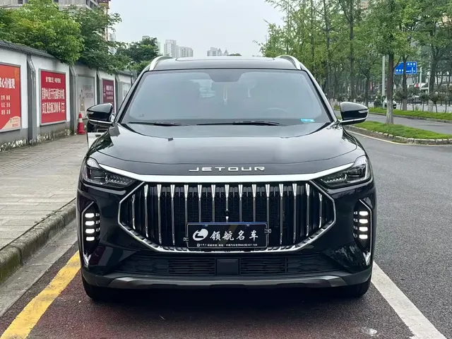 Jetour X70 PLUS 2023 1.6T DCT Champion 5-seater