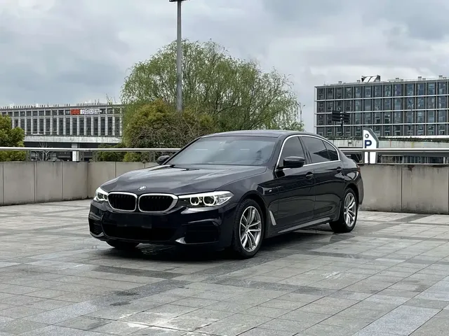 BMW 5 Series 2020 525Li M Sport Package