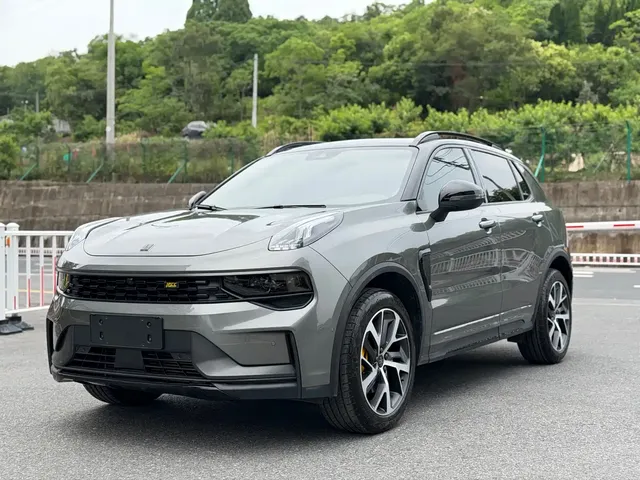 Lynk & Co 01 2021 2.0TD AWD Halo Sport