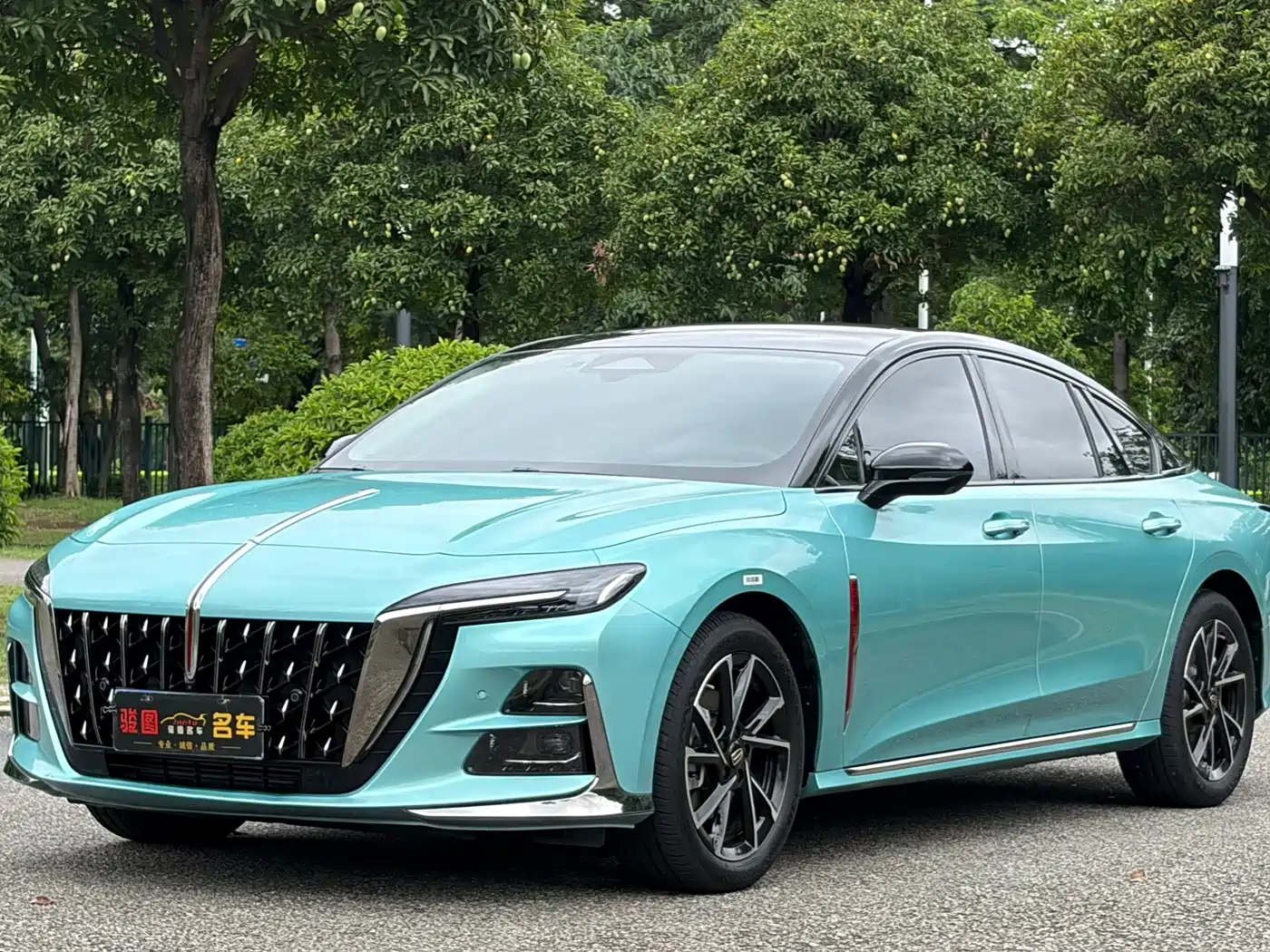 Hongqi H6 2024 Model 2.0T Elegance Edition