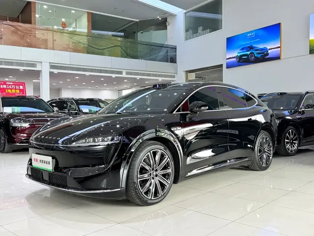 Zhijie Luxeed R7 2024 Pure Electric 736km Ultra