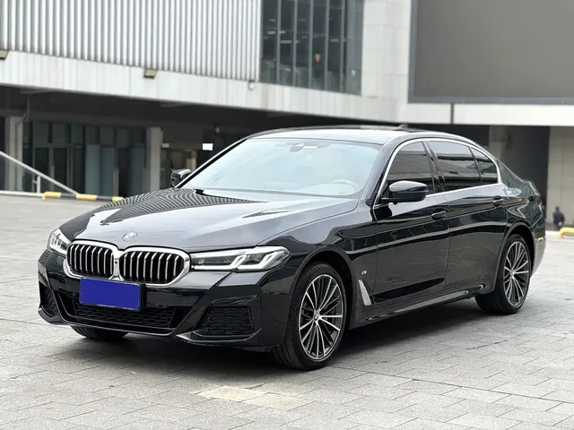 BMW 5 Series 2022 530Li Leading M Sport Package