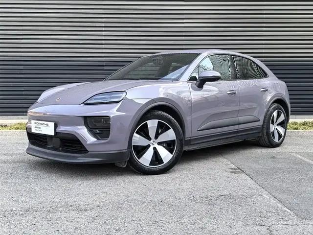 Porsche Macan EV 2024 Macan 4