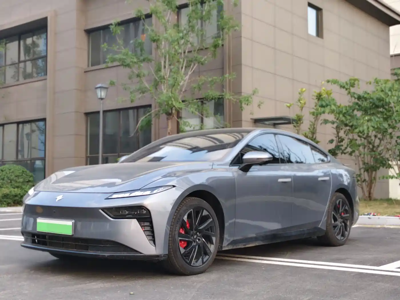 Dongfeng Yipai eπ007 2024 Model 200Pro Range Extender Version