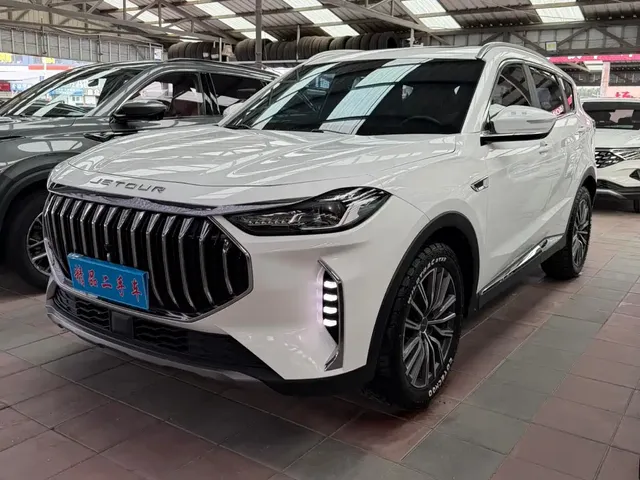 Jetour X70 PLUS 2023 1.5T DCT Warrior PLUS 5-seater