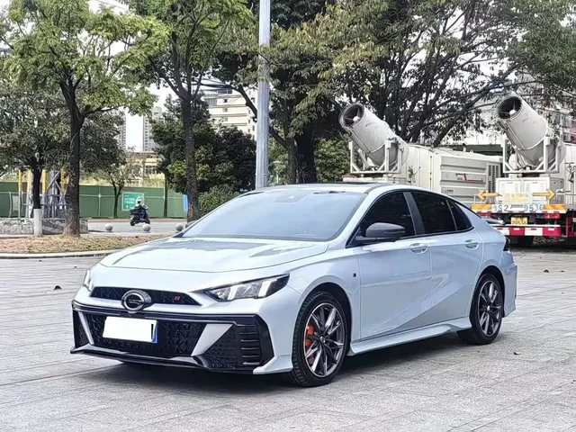 GAC Trumpchi Emkoo 2023 400T Automatic R PRO