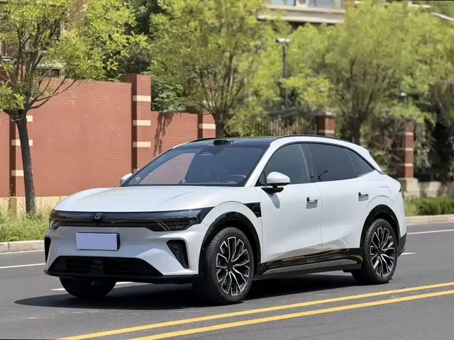 ZEEKR 7X 2026 Model 103kWh Long Range RWD Intelligent Driving Edition