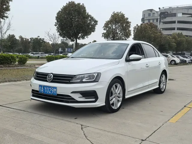 Volkswagen Sagitar 2018 280TSI DSG Spark Edition