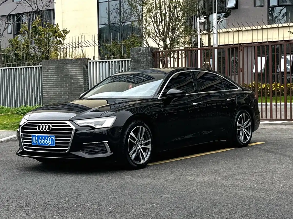 Audi A6L 2021 45 TFSI Exclusive Elegance