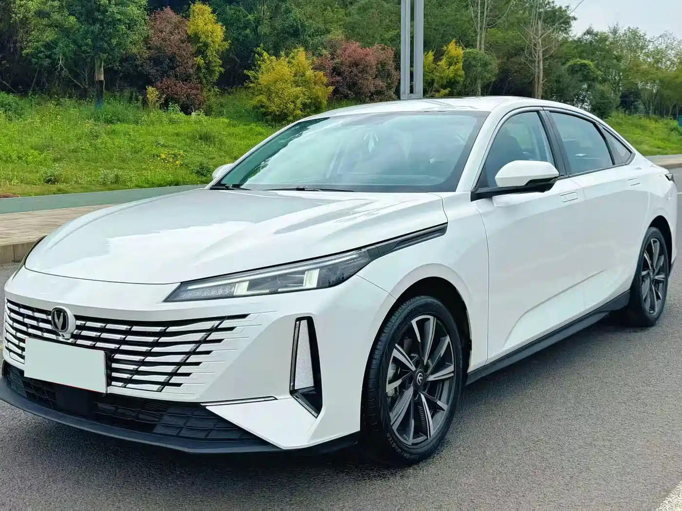 Changan Eado 2024 Model 1.5T GDI Auto Premium Type