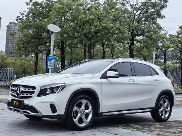 Mercedes-Benz GLA 2017 GLA 200 Dynamic