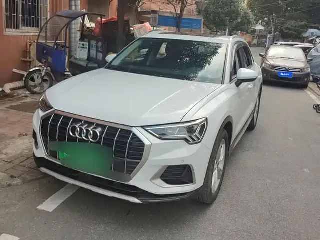Audi Q3 2022 35 TFSI Fashion Elegance
