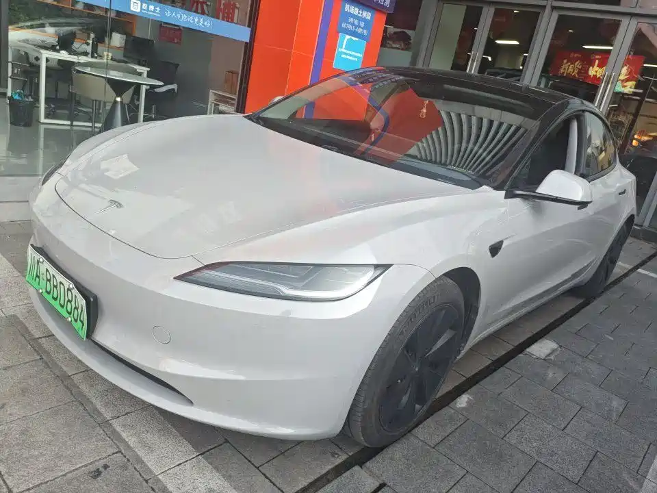 Tesla Model 3 2023 Rear-Wheel Drive