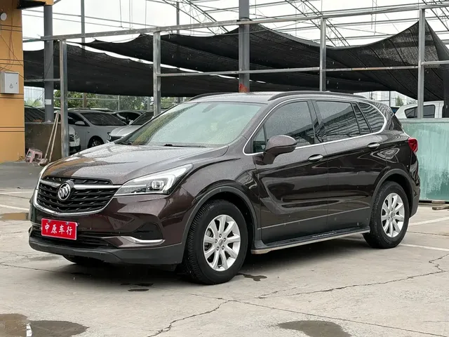 Buick Envision Plus 2020 20T FWD Leading
