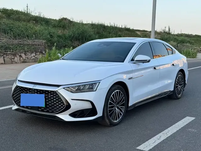 BYD Han 2022 DM-i 121KM Premium Edition