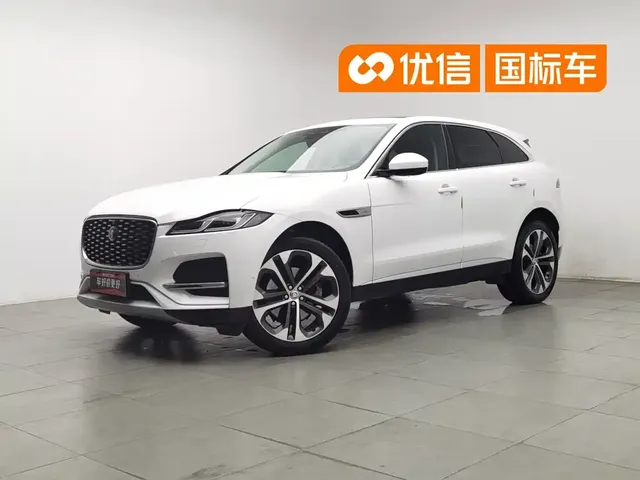 Jaguar F-PACE 2023 P250 HSE
