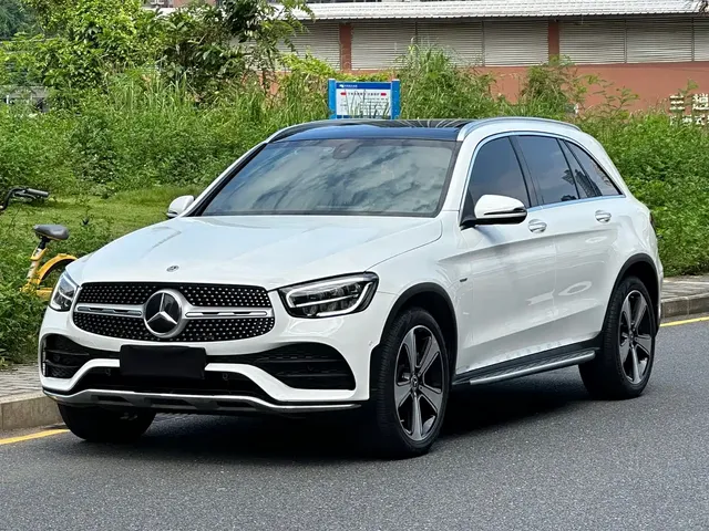 Mercedes-Benz GLC 2022 Facelift GLC 300 L 4MATIC Dynamic Collector's Edition