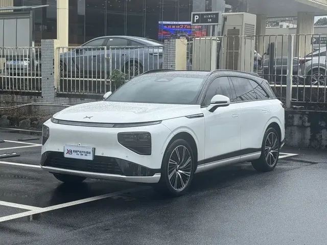 XPeng G9 2025 Model Long Range Ultra