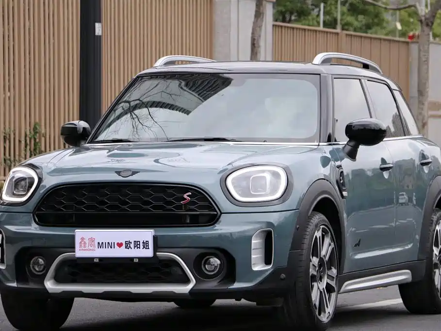 MINI COUNTRYMAN 2023 Facelift 2.0T COOPER S ALL4 Connoisseur