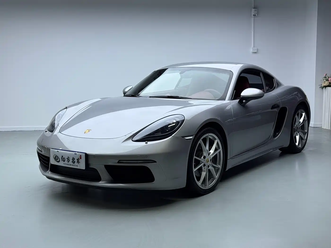 Porsche 718 2020 Cayman 2.0T