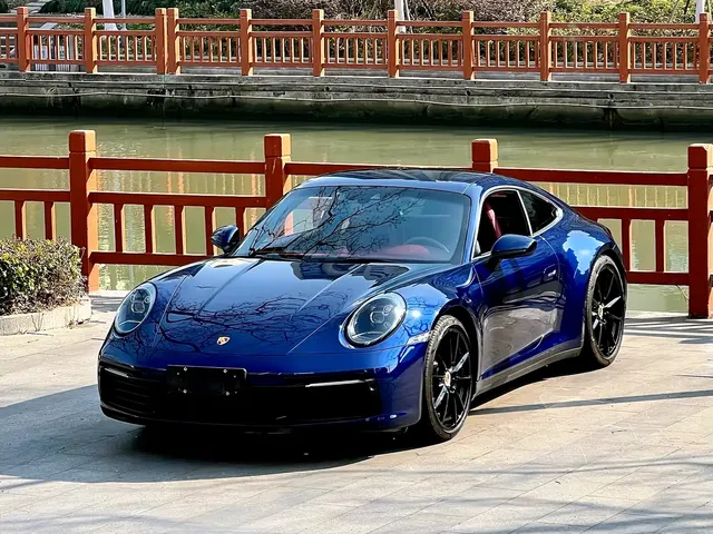 Porsche 911 2020 Carrera 3.0T