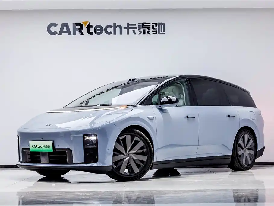 Li Auto Li i8 2025 Standard Edition