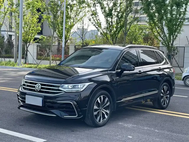 Volkswagen Tiguan L 2022 330TSI Auto 2WD R-Line Premium Edition
