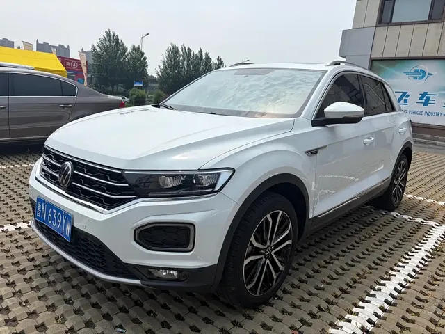 Volkswagen T-ROC 2022 280TSI DSG 2WD Comfort PLUS