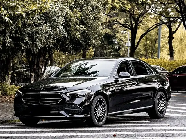 Mercedes-Benz C-Class 2023 Facelift II C 260 L