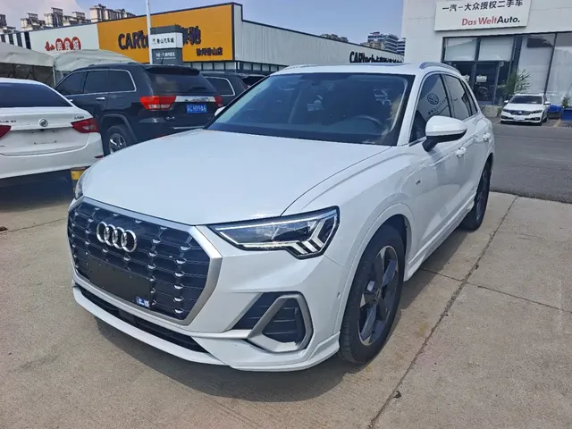 Audi Q3 2022 35 TFSI Fashion Dynamic