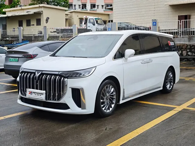 Voyah Auto Voyah Dreamer 2022 Low-carbon Dream+Smart Package