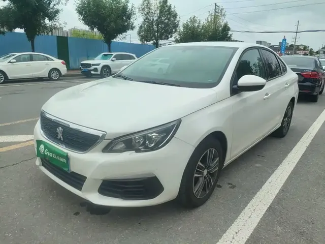 Peugeot 308 2018 1.6L Manual Fashion Edition