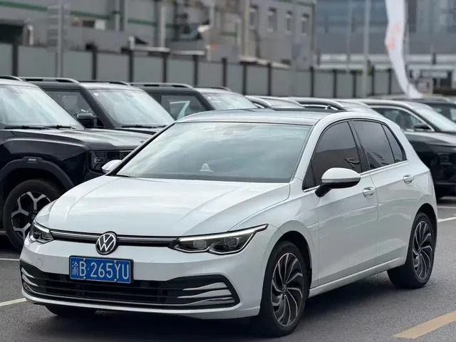 Volkswagen Golf 2023 280TSI DSG Pro
