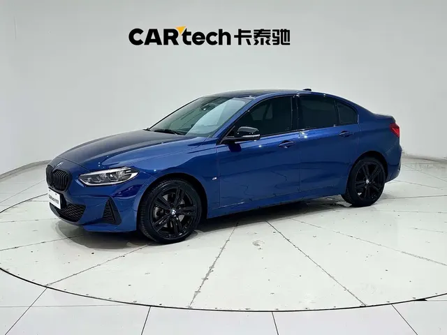 BMW 1 Series 2023 125i M Sport Shadow Edition